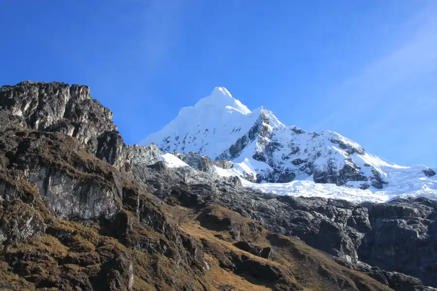 Imagen Nevado Huaguruncho - Imagen 3