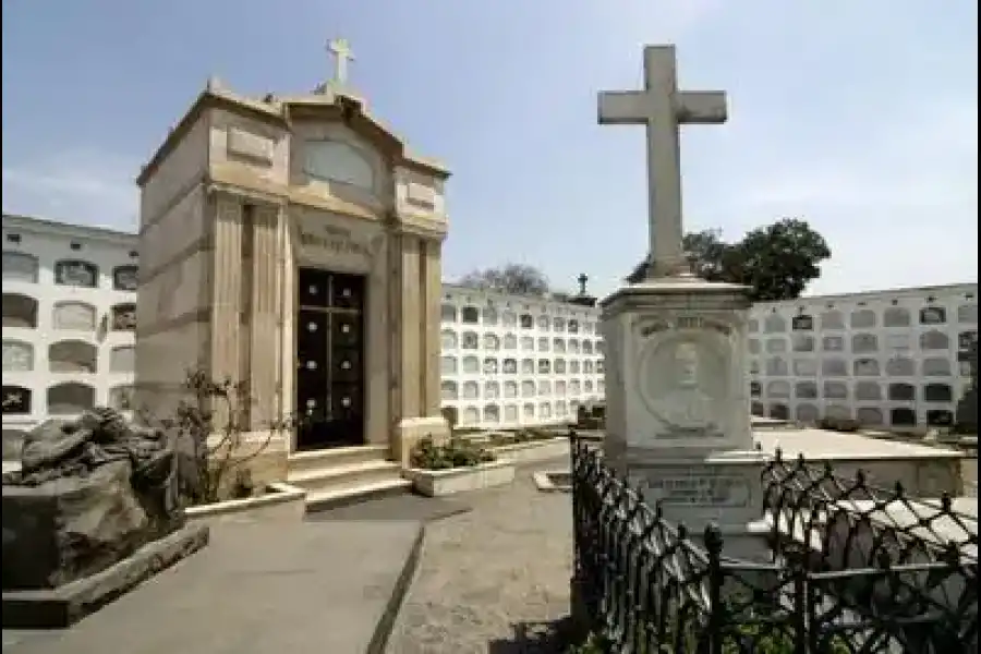 Imagen Museo Cementerio Presbítero Matías Maestro - Imagen 7