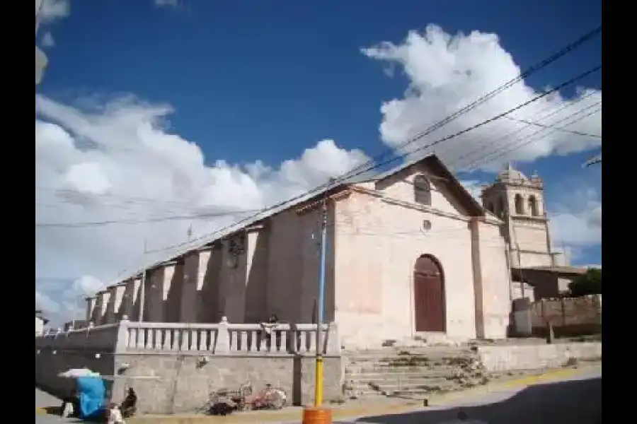 Imagen Templo De Santa Ana De Yauri - Imagen 3