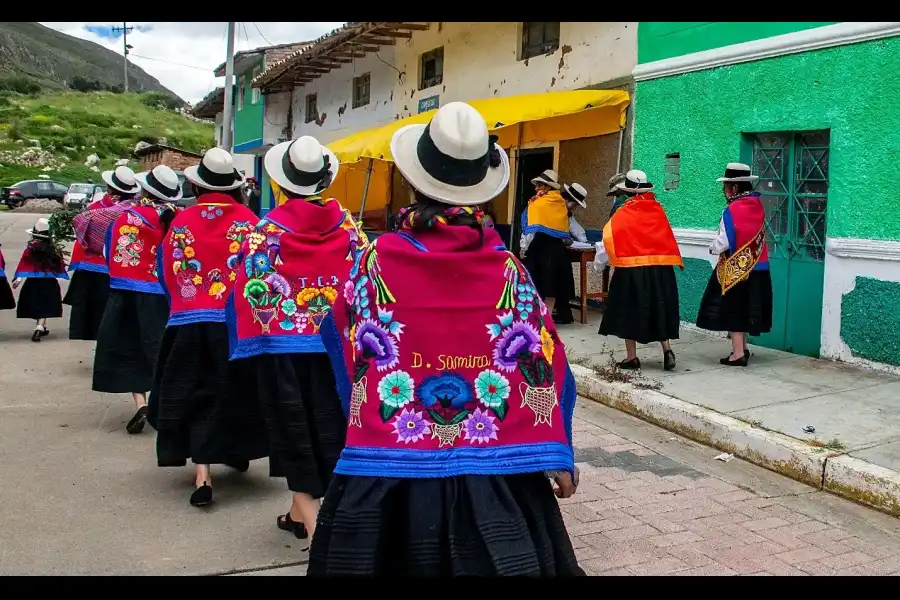 Imagen Carnaval Pomacanchano Uwish Kuchuy - Imagen 16