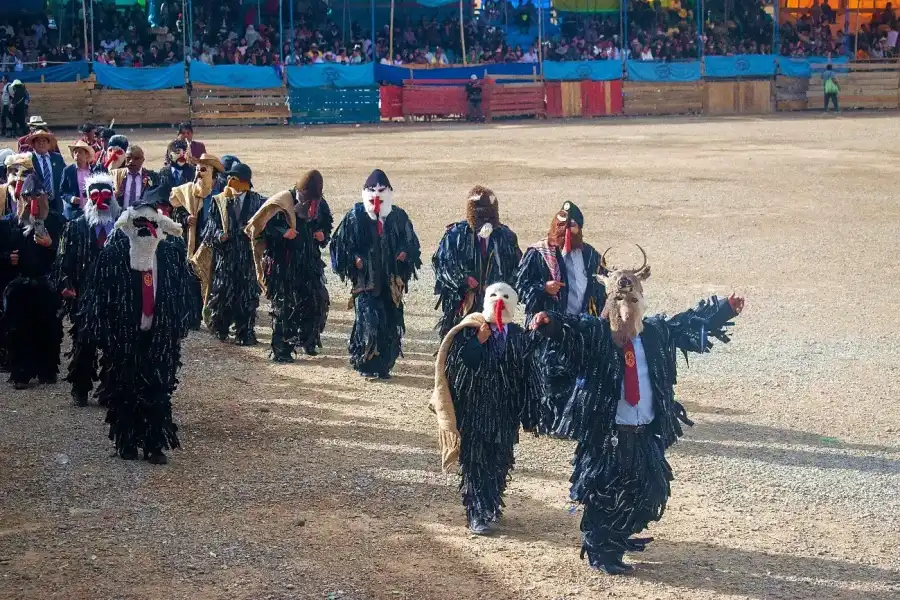 Imagen Fiesta Tradicional En Honor Al Patrón San Jerónimo - Imagen 12