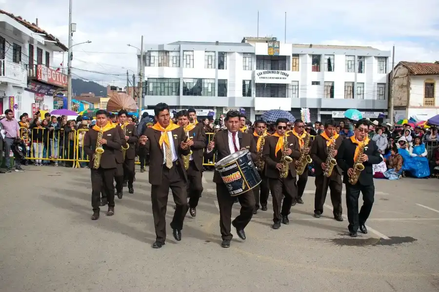 Imagen Fiesta Tradicional En Honor Al Patrón San Jerónimo - Imagen 5