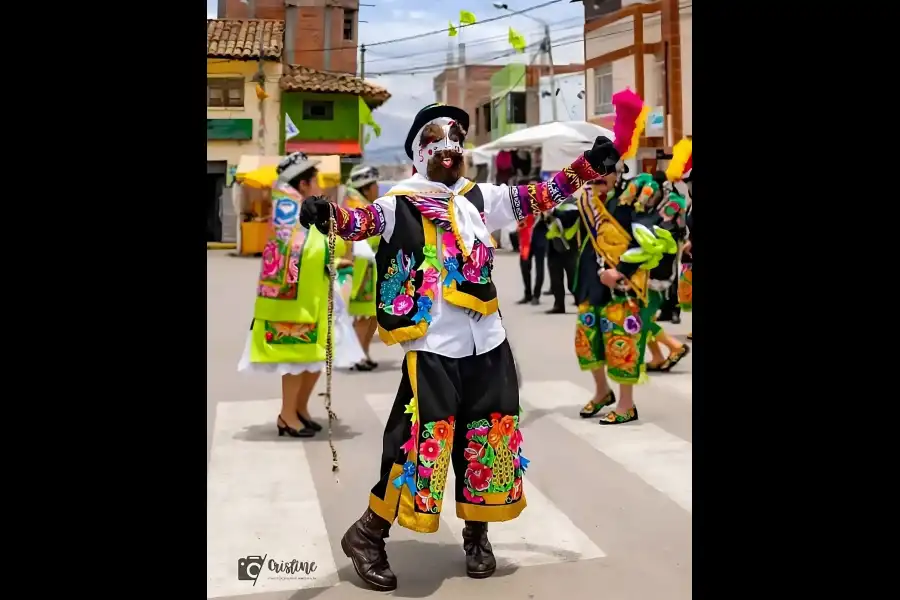 Imagen Fiesta Tradicional En Honor Al Patrón San Jerónimo - Imagen 9