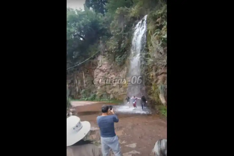 Imagen Catarata De Sirinacocha (Pirca) - Imagen 3