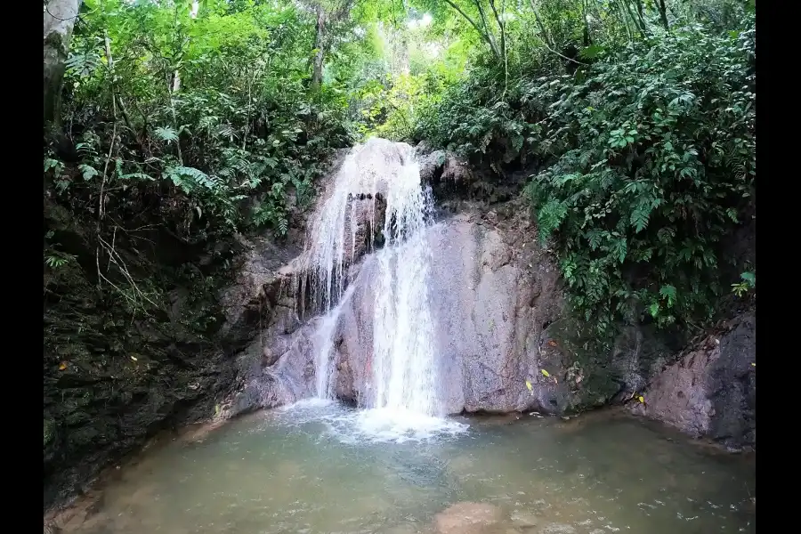 Imagen Cascadas Del Amor Y La Niña - Imagen 5