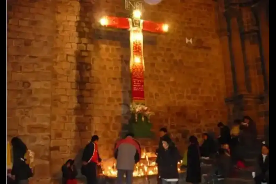 Imagen Festividad De Cruz Velacuy En El Distrito De San Jeronimo - Imagen 1