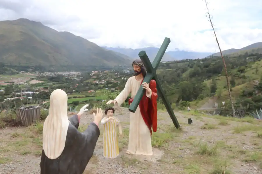 Imagen Cuesta De La Via Crucis De Las Pampas - Imagen 17