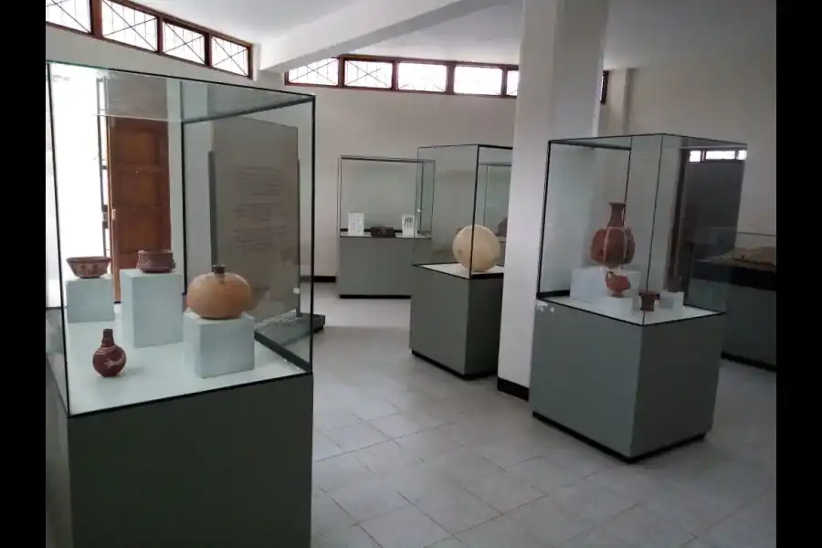 Imagen Sala De Exhibición Del Sitio Arqueológico “Tambo Colorado” - Imagen 8