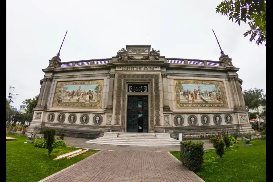 Imagen Museo De Arte Italiano - Imagen 1