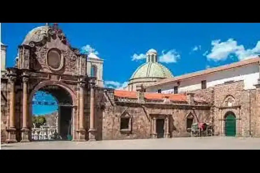 Imagen Cementerio Museo Patrimonial De La Almudena Cusco - Imagen 3