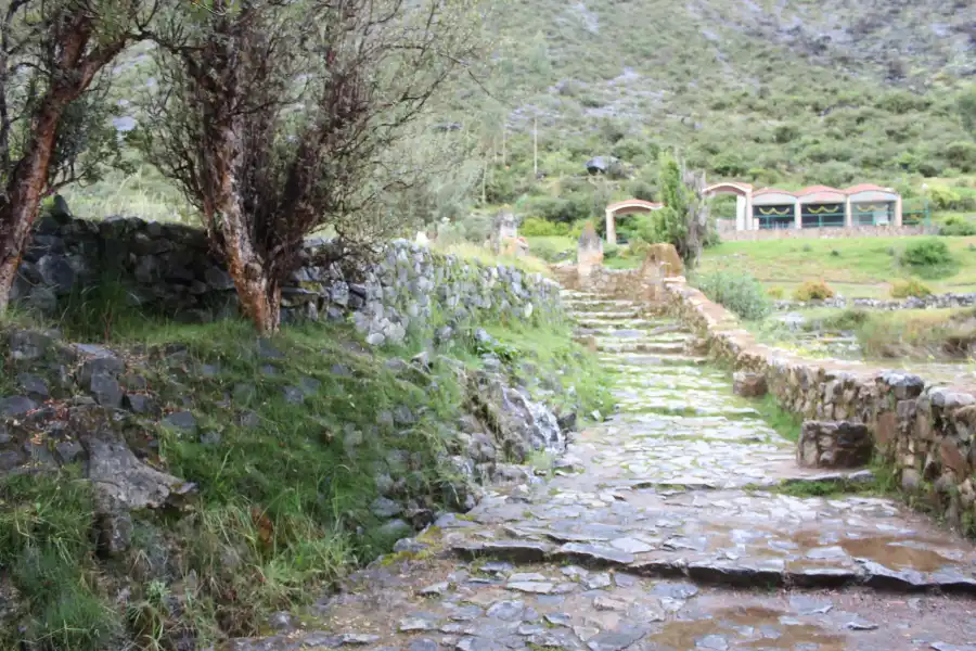 Imagen Puente Colonial Calicanto De Huancaya - Imagen 4