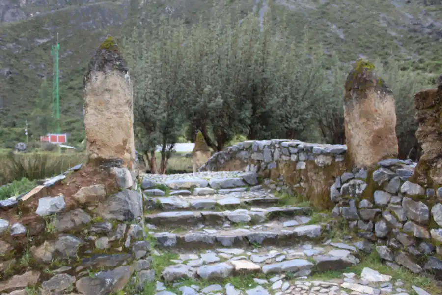 Imagen Puente Colonial Calicanto De Huancaya - Imagen 5