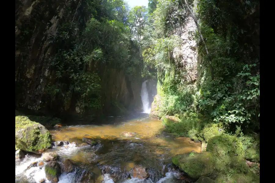 Imagen Catarata Puente De Las Sirenas - Imagen 5