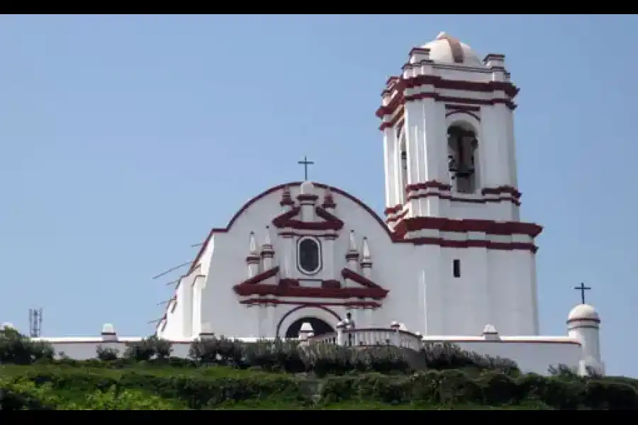 Imagen Santuario De Nuestra Señora Del Socorro De Huanchaco - Imagen 1