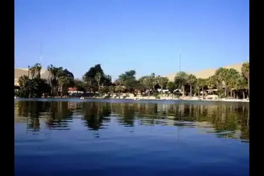 Imagen Laguna De Huacachina - Imagen 1