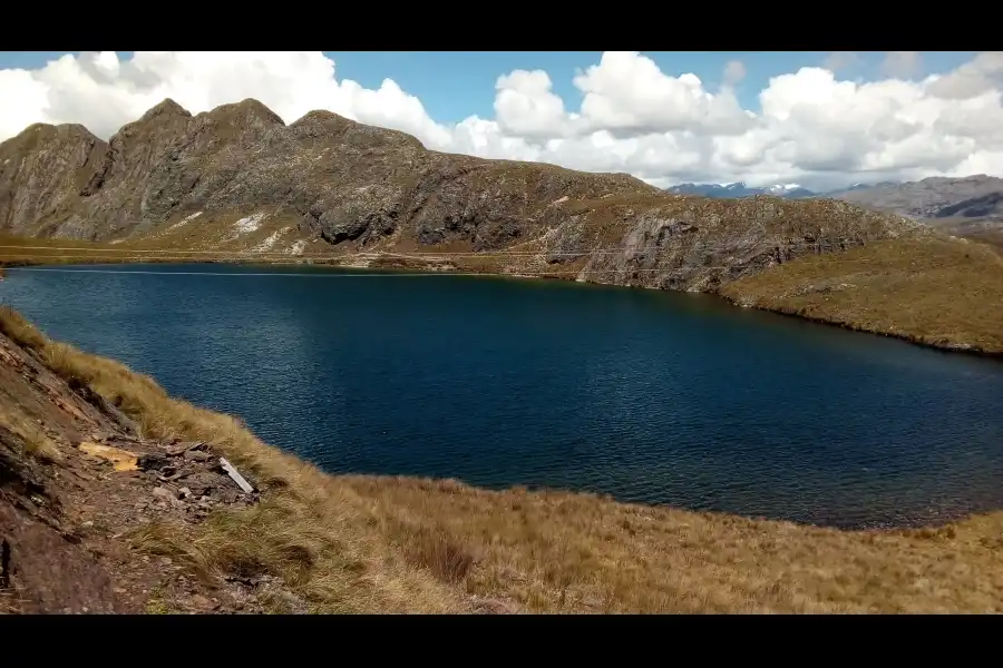 Imagen Laguna Berracococha - Imagen 3