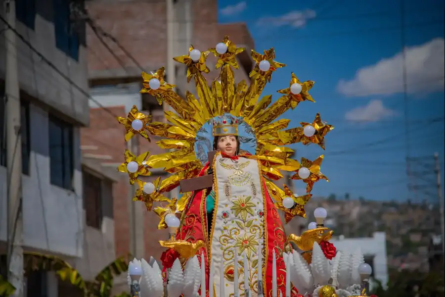 Imagen Fiesta Patronal En Honor A Santa Elena - Imagen 5