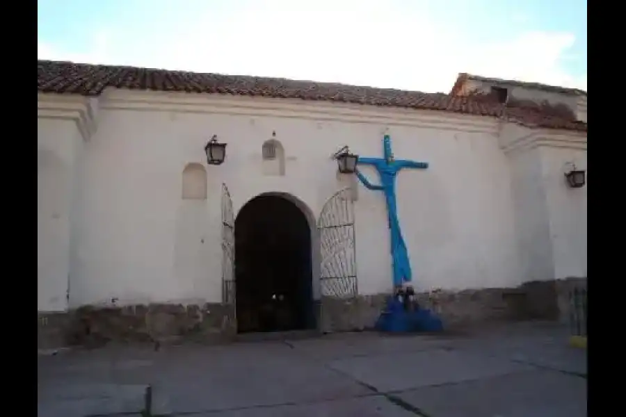 Imagen Iglesia De La Natividad De Paruro - Imagen 1