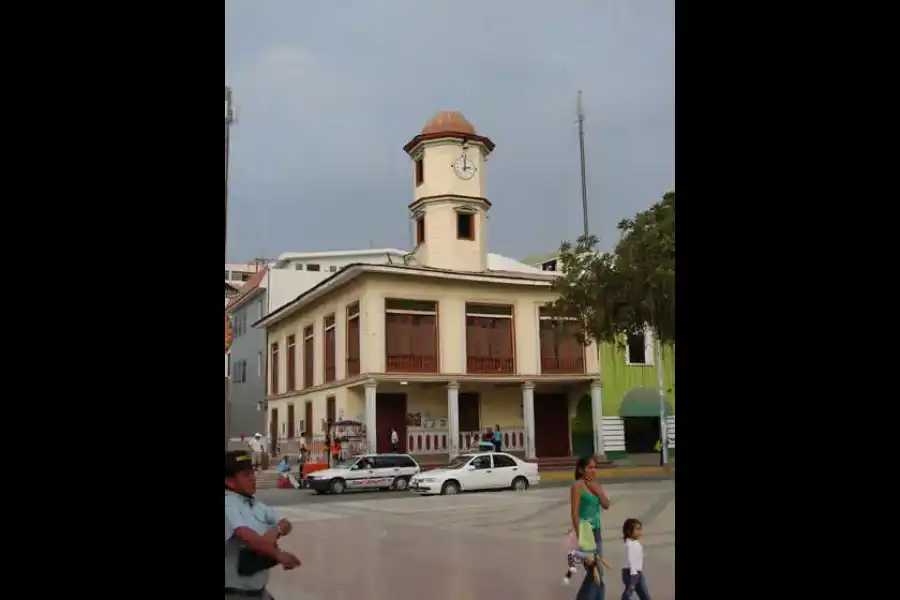 Imagen Antiguo Cabildo De Tumbes - Imagen 1