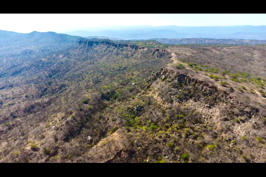 Imagen Cordillera El Bartolo - Imagen 3