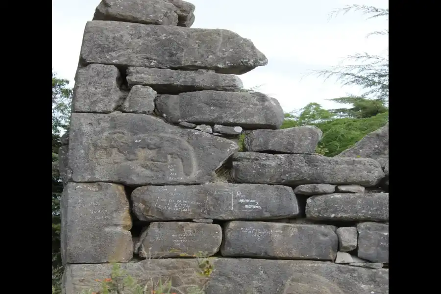 Imagen Zona Arqueologica Del Cerro Condorcaga - Imagen 1