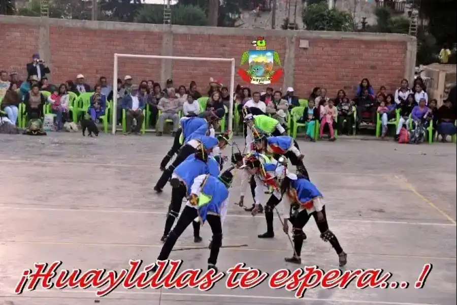 Imagen Danza De Los Huaris De Huaylillas - Imagen 3