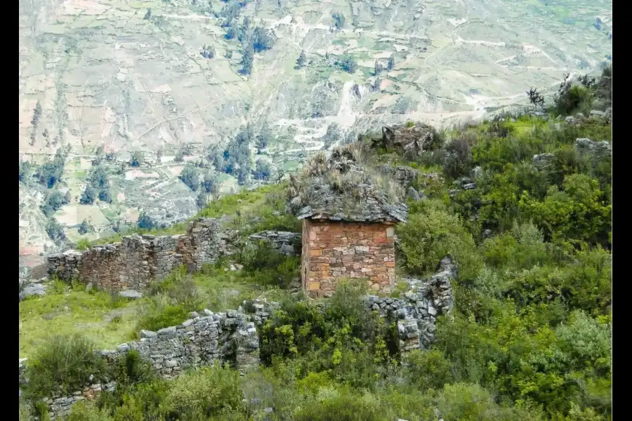 Imagen Sitio Arqueológico De Markajirca - Imagen 3