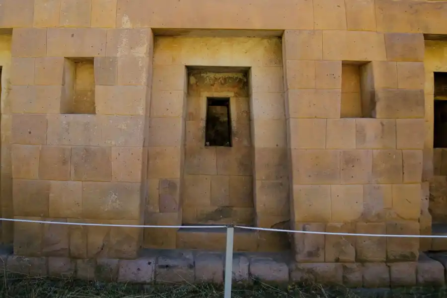 Imagen Complejo Arqueológico Y Templo Inca Huaytará - Imagen 8