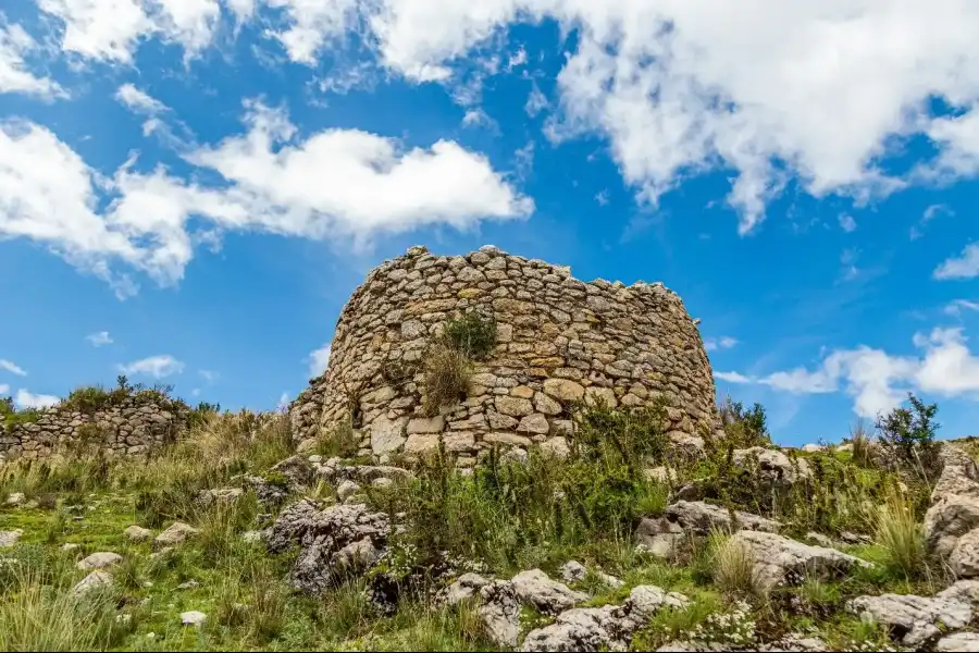 Imagen Sitio Arqueológico De Auquimarca De Pomacancha - Imagen 7