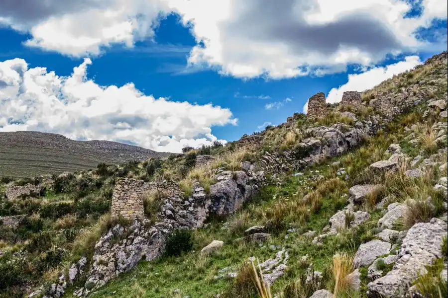 Imagen Sitio Arqueológico De Auquimarca De Pomacancha - Imagen 8