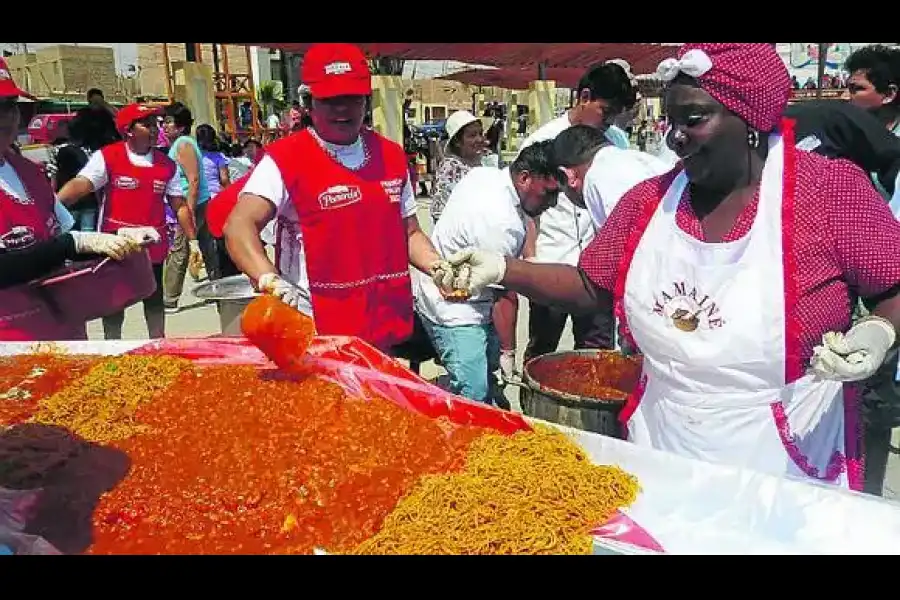 Imagen Sopa Seca Con Carapulcra - Imagen 5