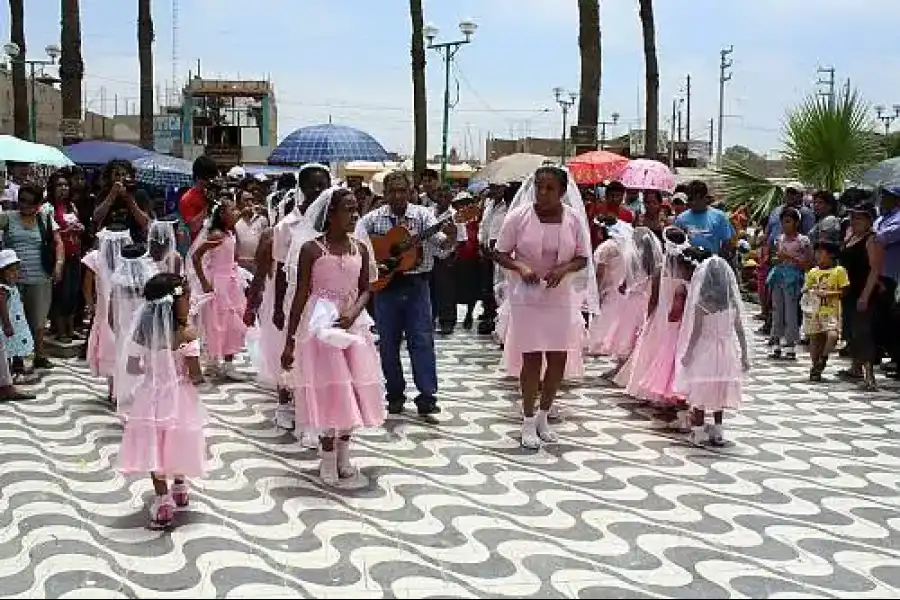 Imagen El Hatajo De Negritos Y Pallitas De El Carmen - Imagen 1