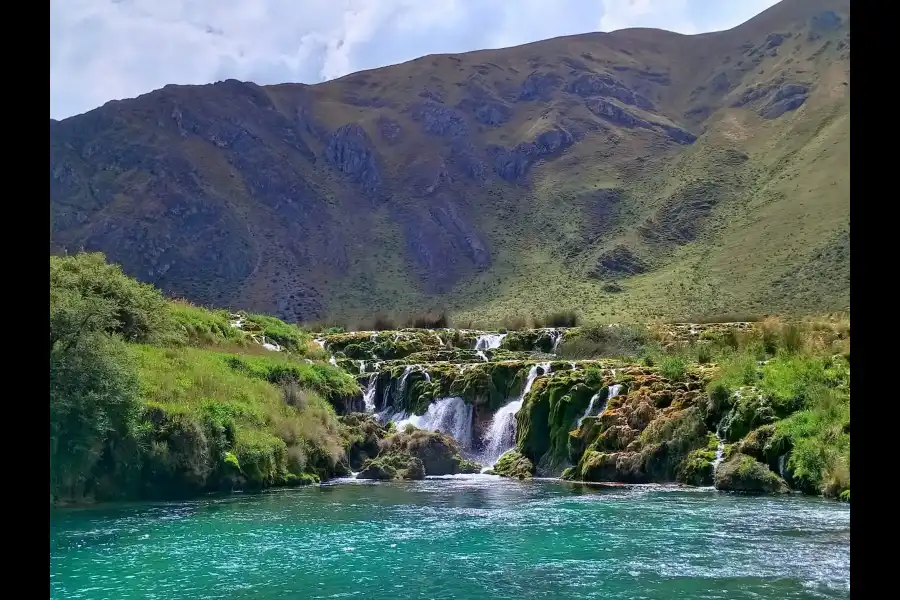 Imagen Cascada Pukacha De Vilca - Imagen 1