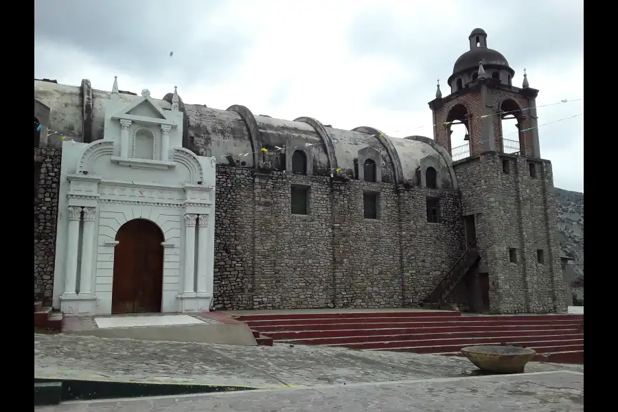 Imagen Templo Colonial De San Bernardo De Quinistacas - Imagen 1