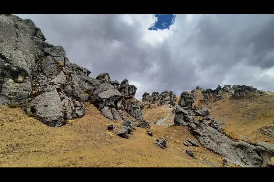 Imagen Bosque De Piedras De Manzanani - Imagen 5