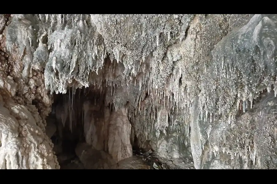 Imagen Caverna De Huambo - Imagen 4