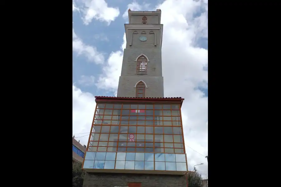 Imagen Torre De Reloj De Campana De Yanacancha - Imagen 5