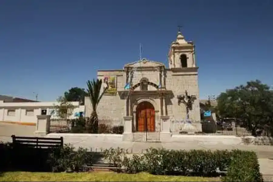 Imagen Iglesia San Fernando Rey De Socabaya - Imagen 3