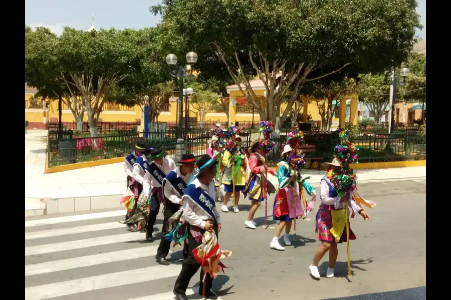 Imagen Danza Huañas Y Huaños Del Distrito De Calango - Imagen 4