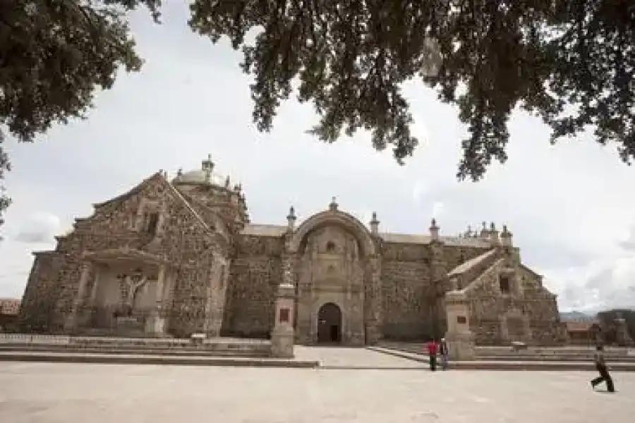 Imagen Templo De Santiago Apóstol O De La Inmaculada - Imagen 3