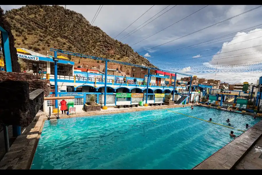 Imagen Baños Termales Piscina Municipal José Solorzano Salas - Imagen 6