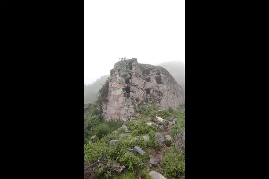 Imagen Conjunto Arqueológico Cerro San Cristóbal De Coto - Imagen 1