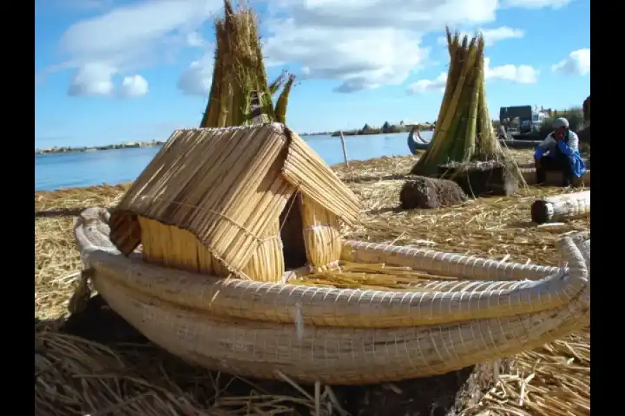 Imagen Islas Flotantes De Los Uros - Imagen 8