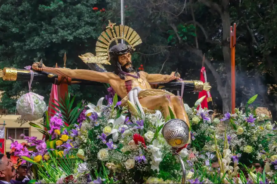 Imagen Festividad Del Señor De Burgos - Imagen 7