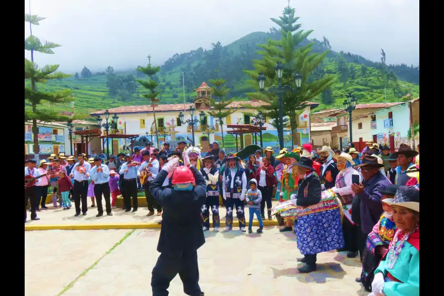 Imagen Danza Las Curcuchas De San Damián - Imagen 6