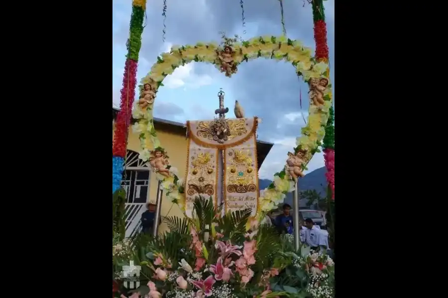 Imagen Festividad De La Cruz De Yanahuanca - Imagen 4