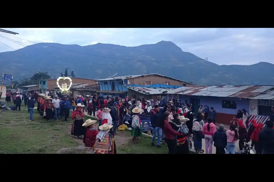 Imagen Festividad De La Cruz De Yanahuanca - Imagen 6