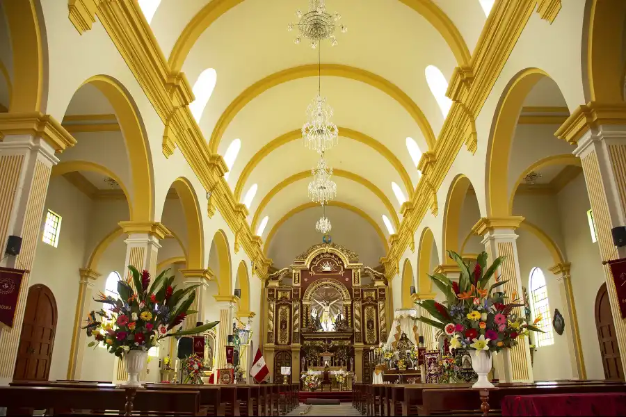 Imagen Iglesia Señor De Los Desamparados - Imagen 5