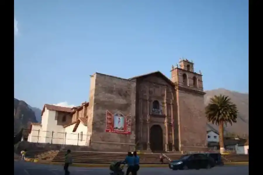 Imagen Templo De San Pedro Apóstol De Urubamba. - Imagen 1