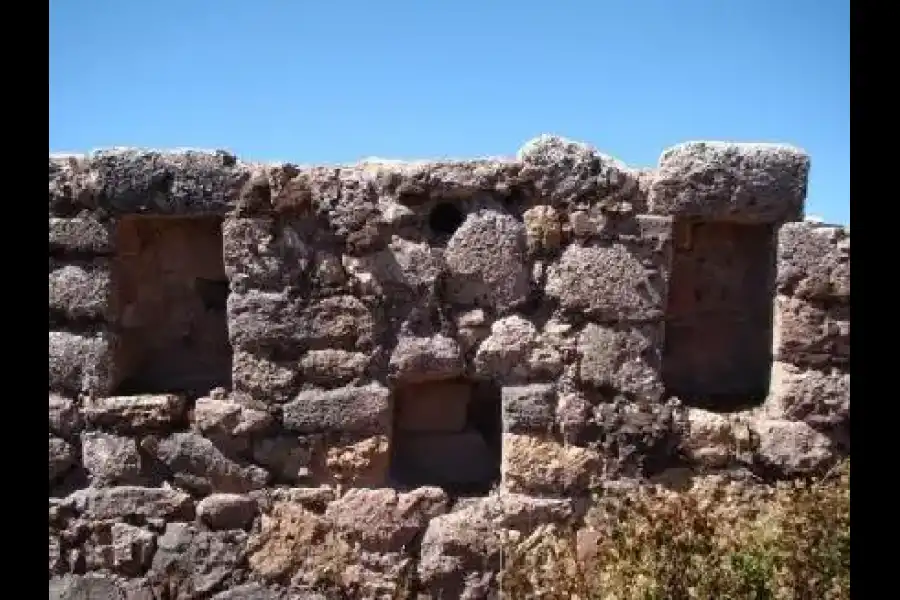 Imagen Sitio Arqueologico Ccapac Cancha - Imagen 1